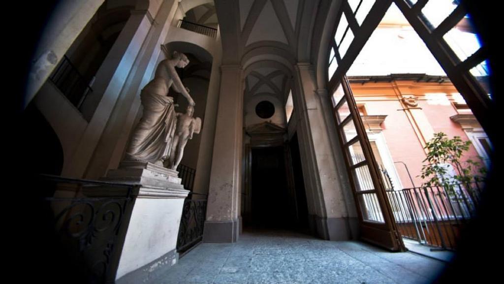 B&B Palazzo Ruffo Di Bagnara Неаполь Экстерьер фото